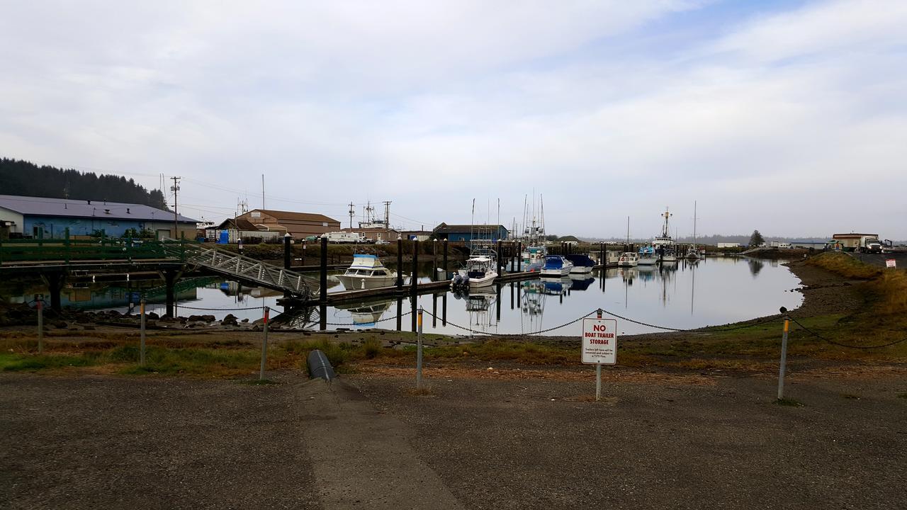 Winchester Bay Inn Reedsport Kültér fotó